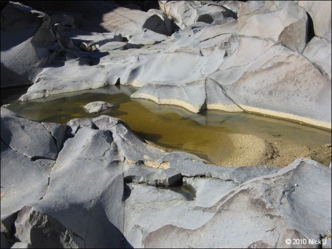2010-10-09_picto-petro-glyph-inyo-nj-095.jpg