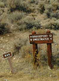 2004-10_masonic_road_sign_a_4.jpg